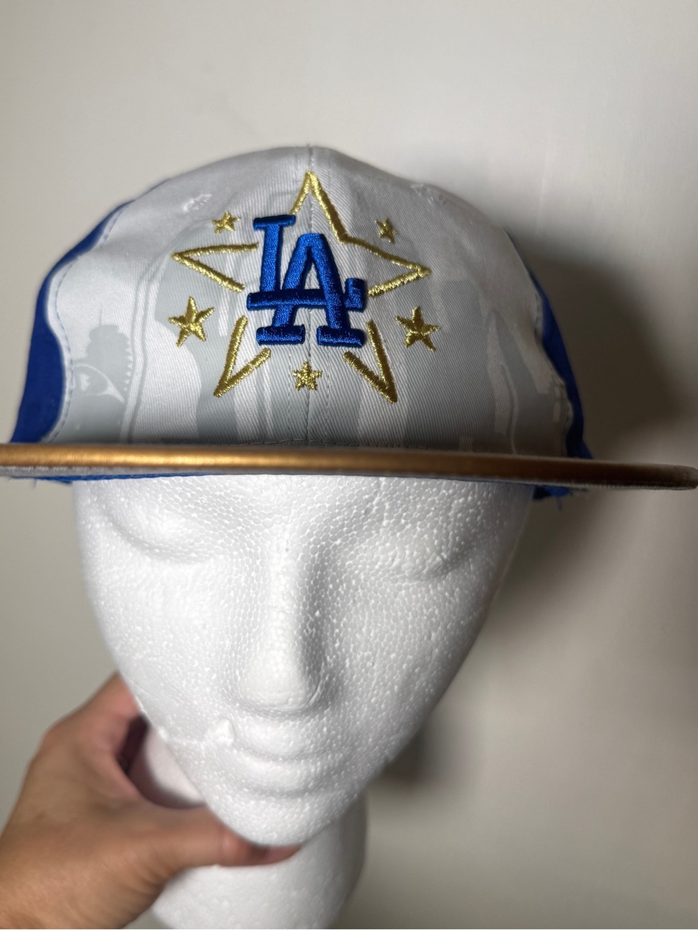 Los Angeles Dodgers Star Logo Flat Gold Brim Cap in White and Royal Blue Trucker